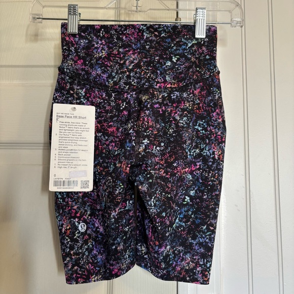Lululemon Base Pace High-Rise HR Short 8"
Floral Spray Multi Biker workout gym - Picture 5 of 11